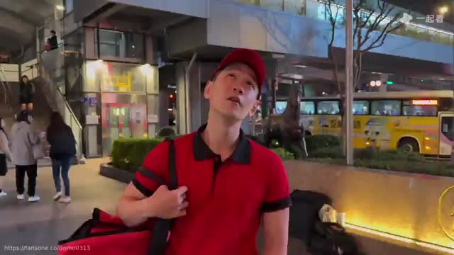 阿提 Arty:今晚披萨不加凤梨加你Ft.萨尔lockedhunk 阿提 Arty:今晚披萨不加凤梨加你Ft.萨尔lockedhunk