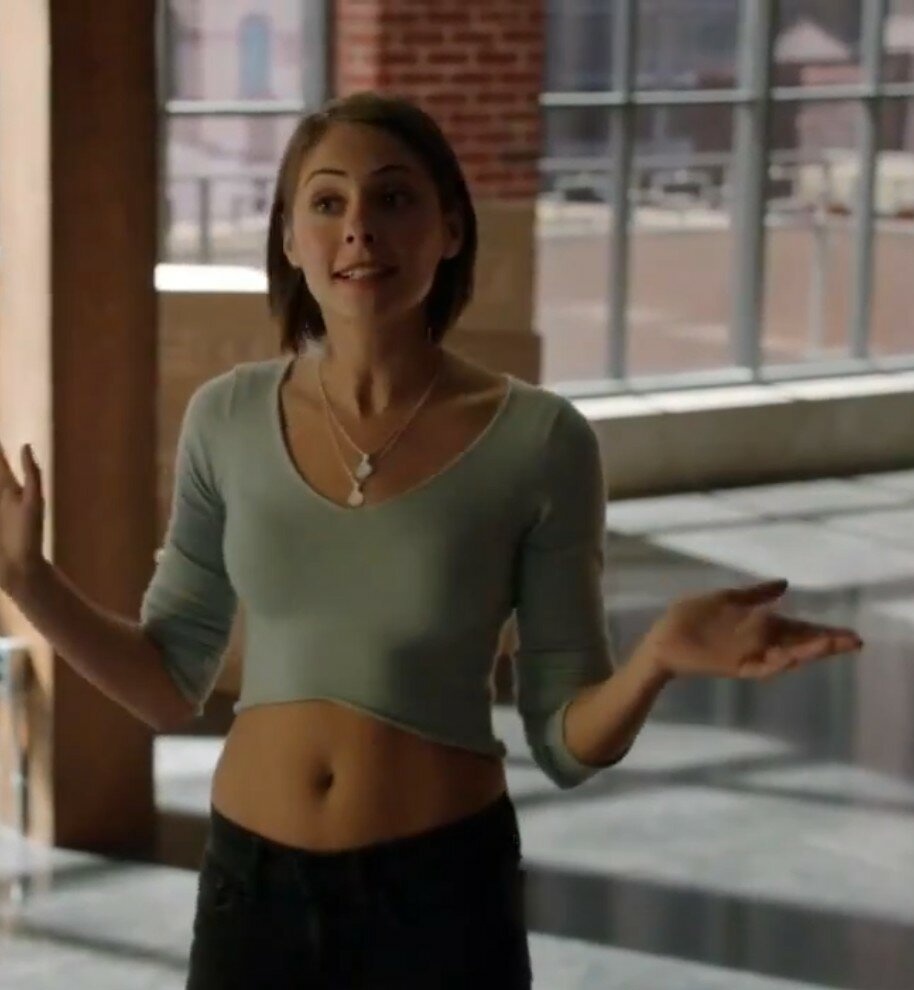 Willa Holland