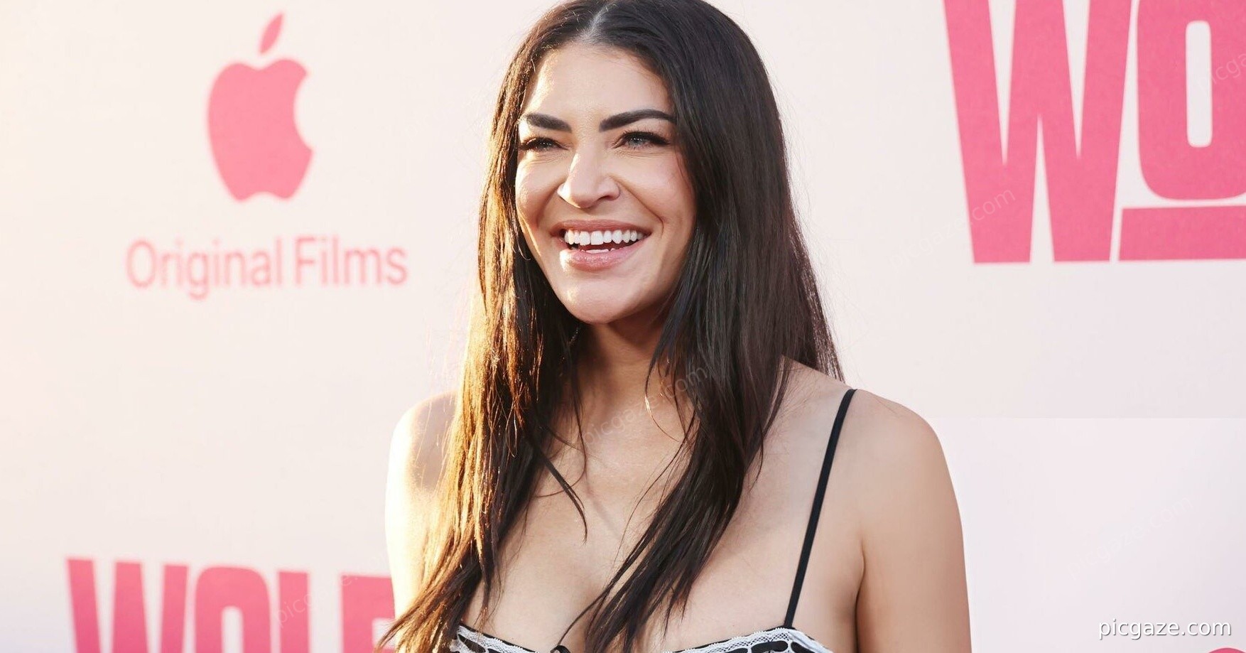 Jessica Szohr