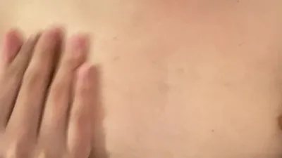 調教b很好看的小騷貨