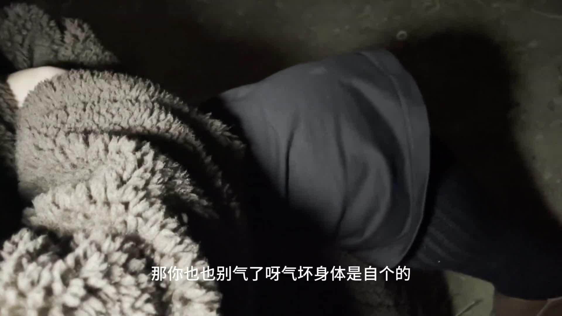 女生被綠戶外自慰潮吹還要給我口？