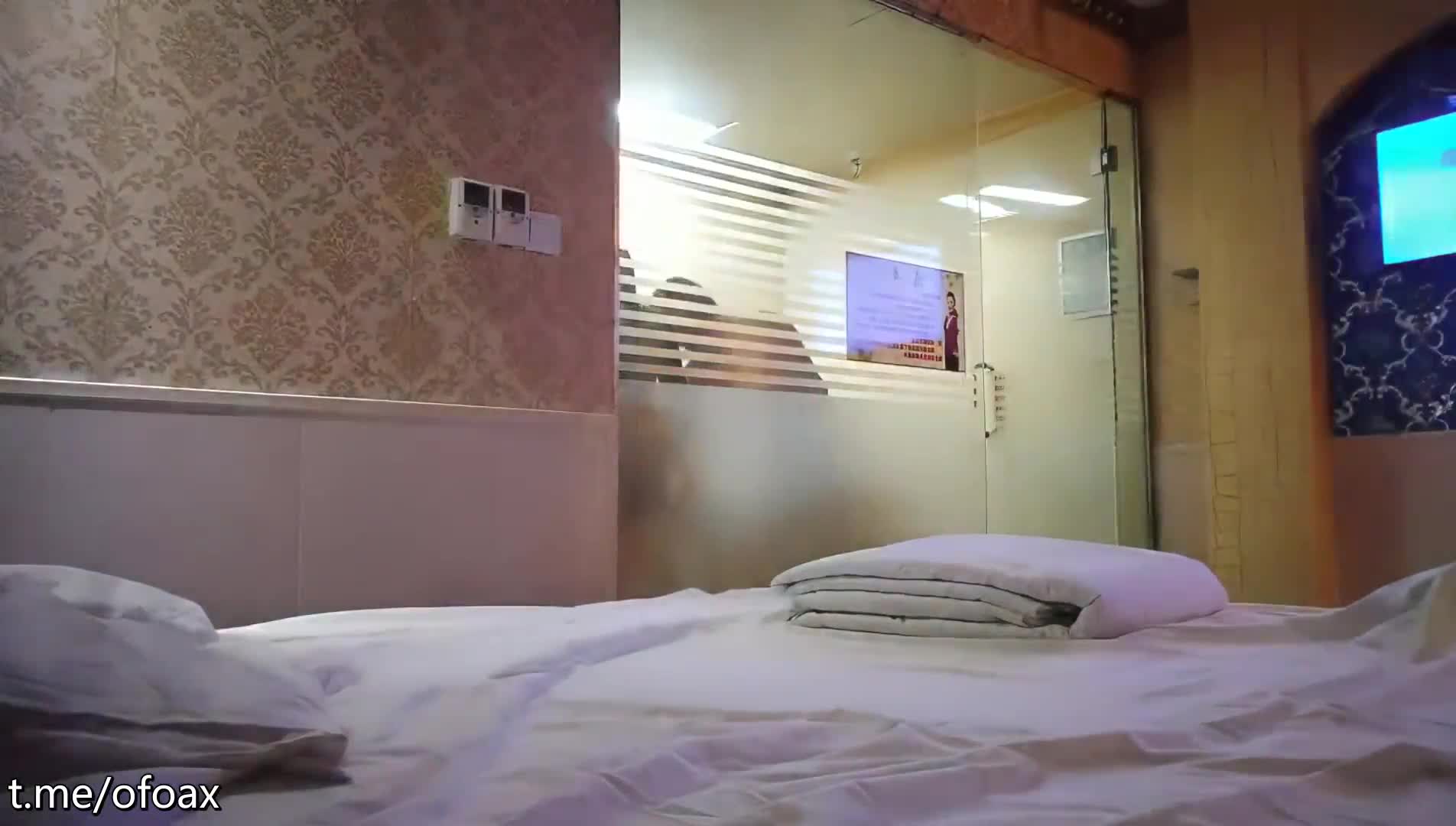 【翔總探花】深夜探會所，精品少婦，嬌俏臉龐，大長腿，舔逼必做專案，高潮迭起佳作