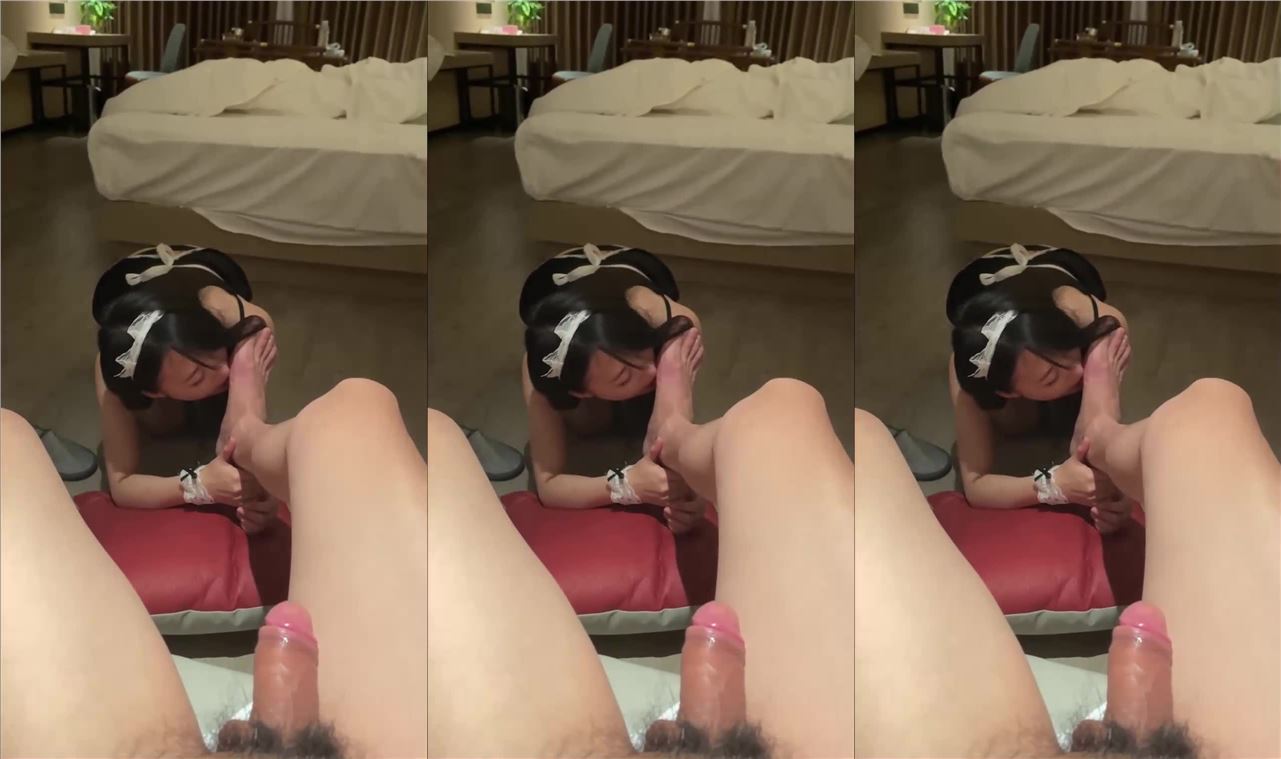 哥們快要哭了吧？發現女友和別人做愛，還寫小作文