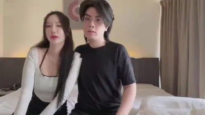 人妻私密自拍流出 迷人挑逗畫面曝光