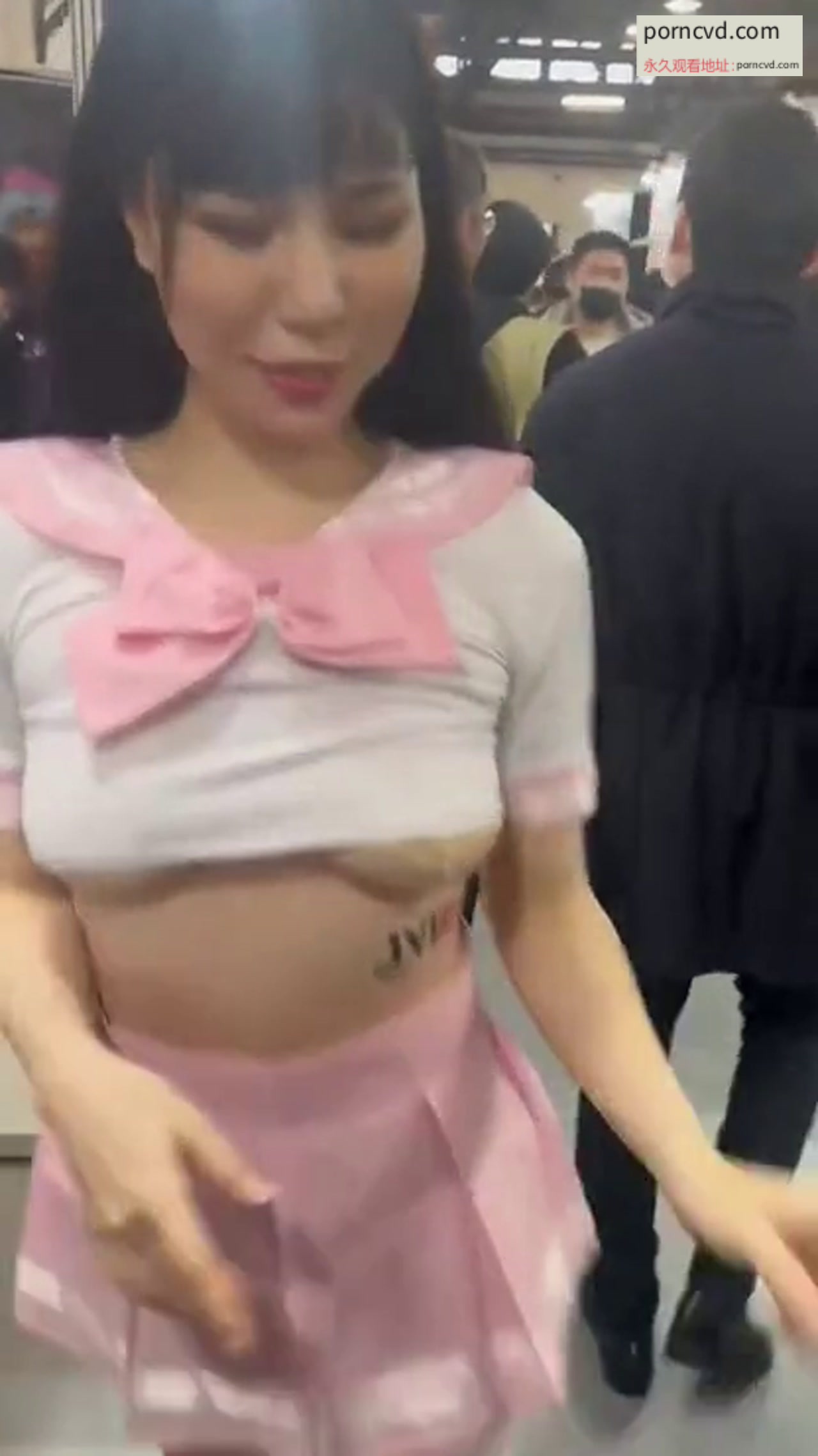 台灣成人展摸奶現場影片與心得