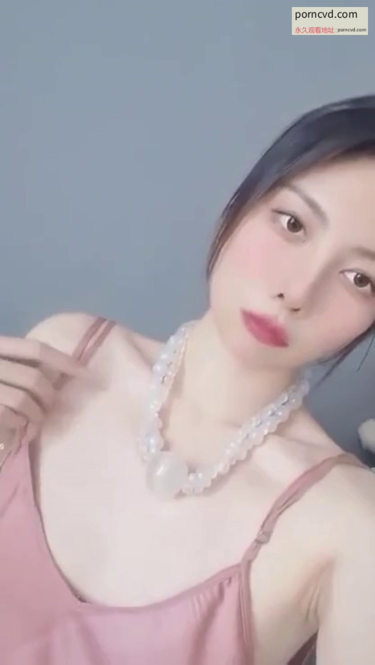 台灣外流影片 爆操女友無毛粉嫩私密片段