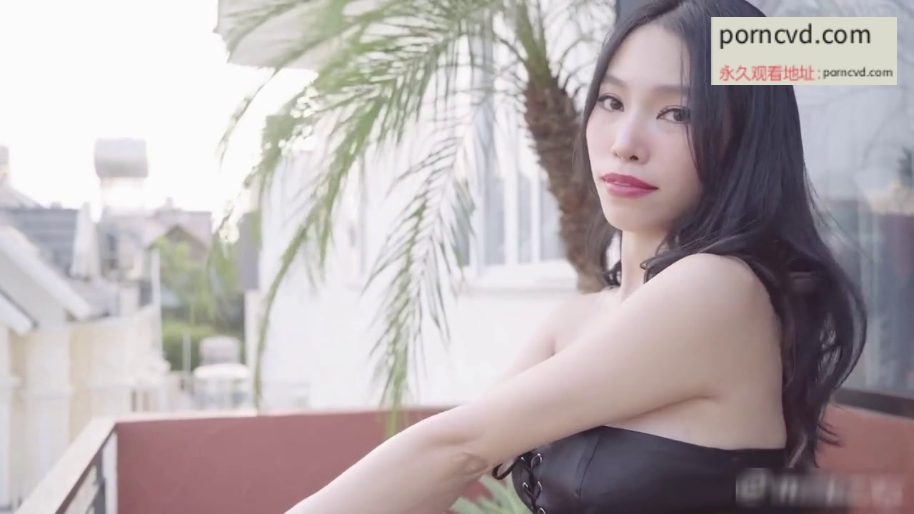 台灣素人AV 巨乳美眉無套激戰 家庭性愛影片外流