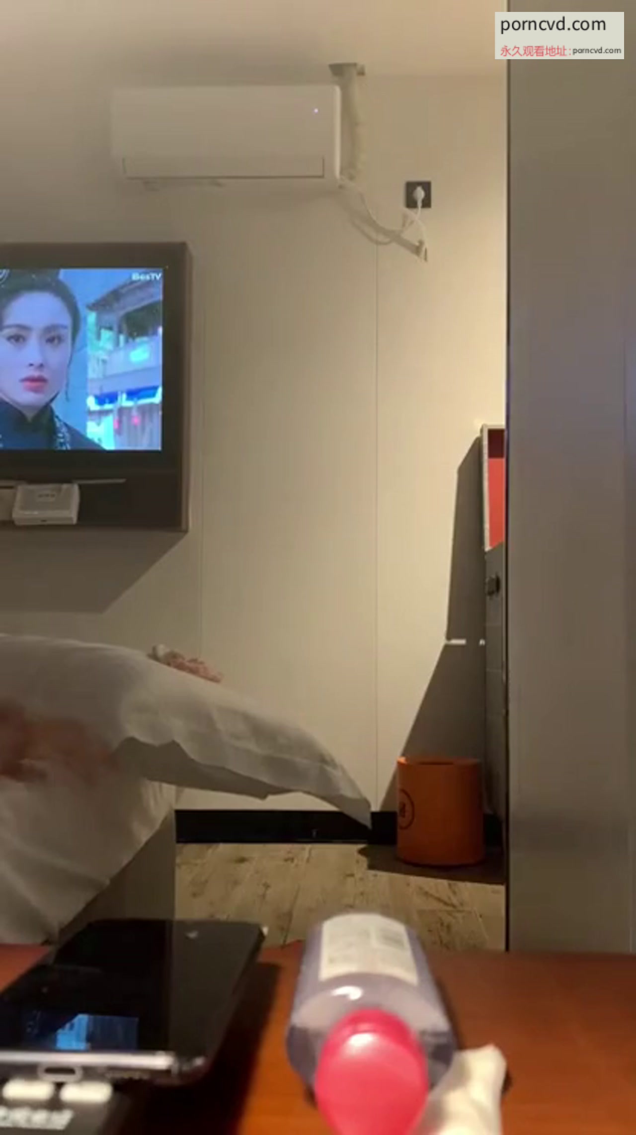 台灣自拍外流微肉巨乳御姐影片