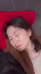 情侶床上自拍私拍影片合集下載