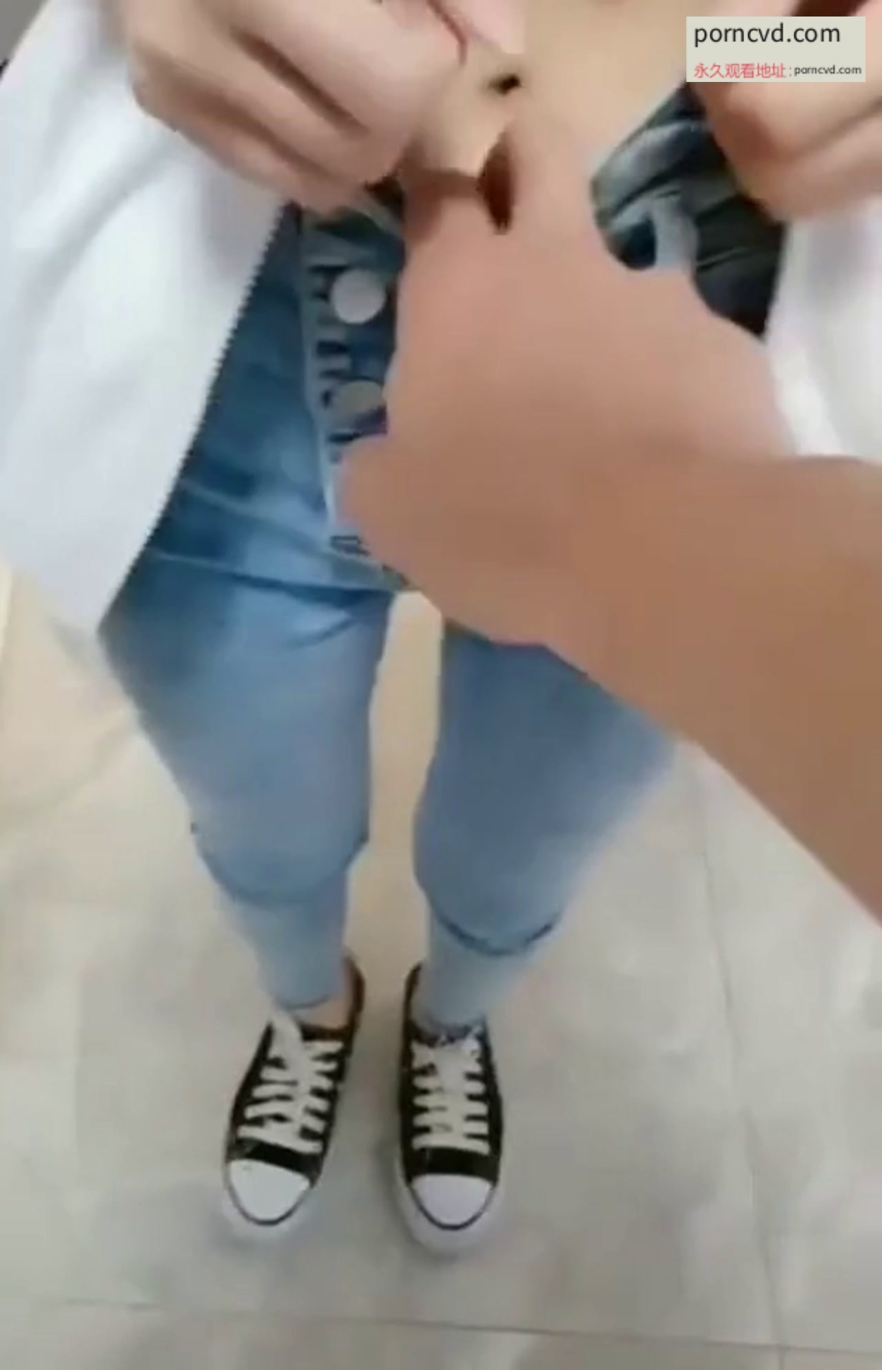 台灣處女高價賣身自拍外流影片
