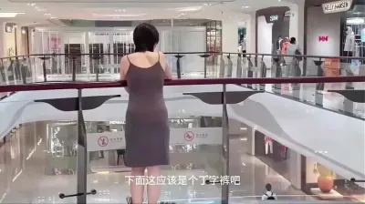 25歲年輕少婦約會初次見面私拍