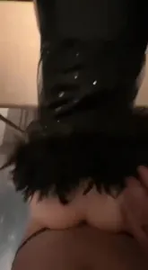 黑絲少婦後入私拍影片合集完整版