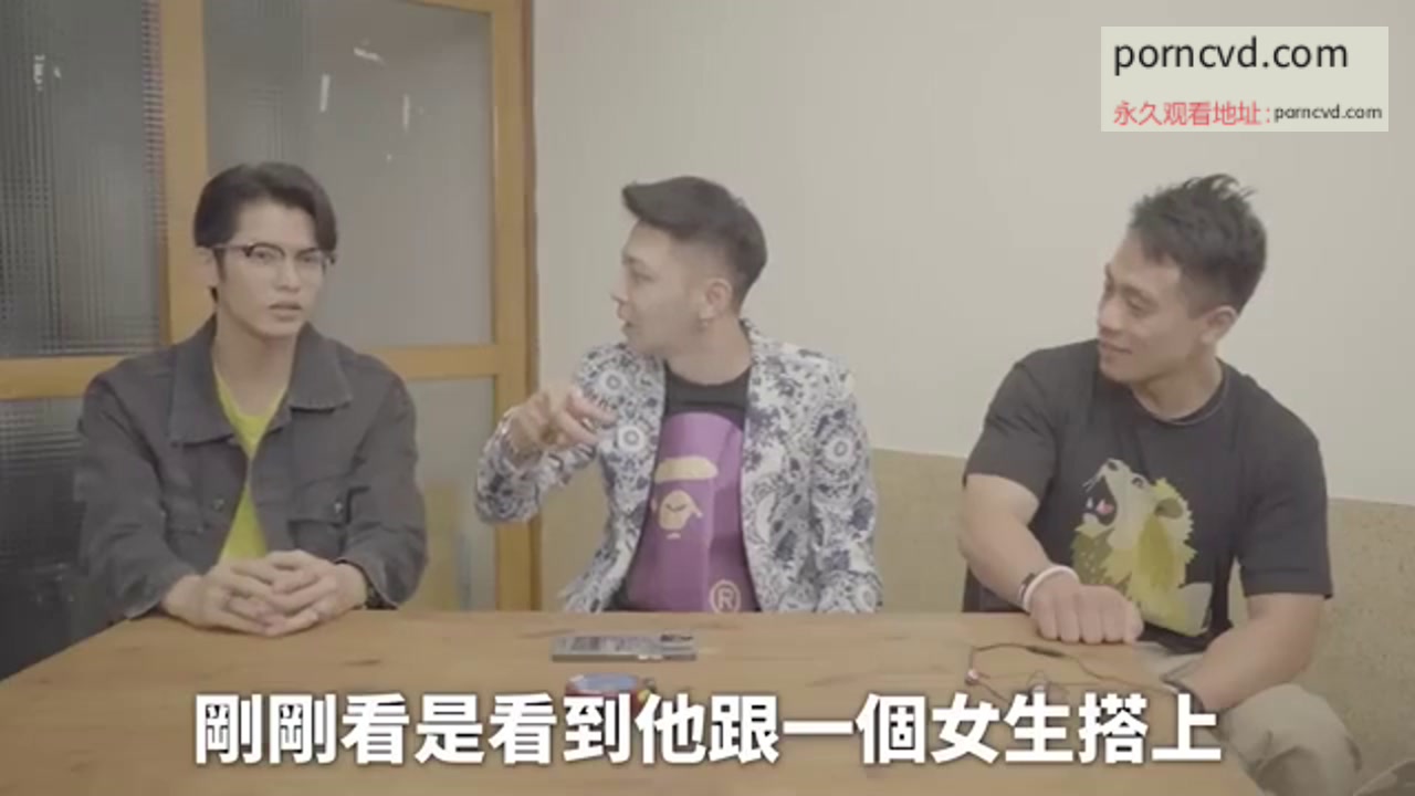 小哥哥艾里外流 搭訕大師上線了 酒吧約妹 聽話 讓我約約
