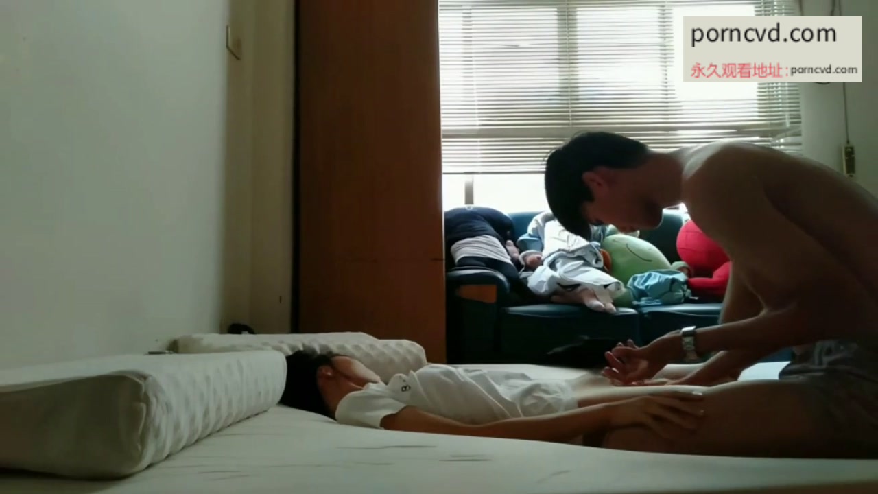 台灣成年情侶回家性愛姿勢合集
