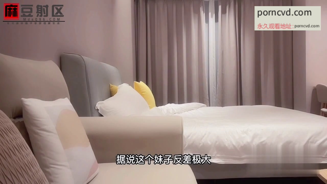 探花系列 約了一個18歲臭臉反差女在床上有夠騷配上他那嬌羞淫蕩的聲音跟又粉幼嫩的奶簡直極品