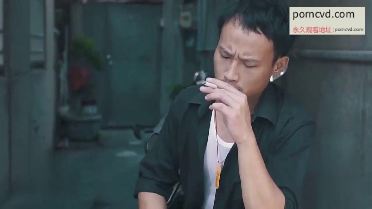 國產av 好朋友過生日帶他去找豆干厝女神打炮