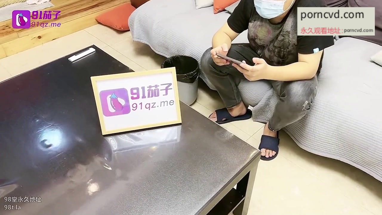 國產av 91茄子 美乳女神阿雅 黑絲女下屬為了漲工資努力加班
