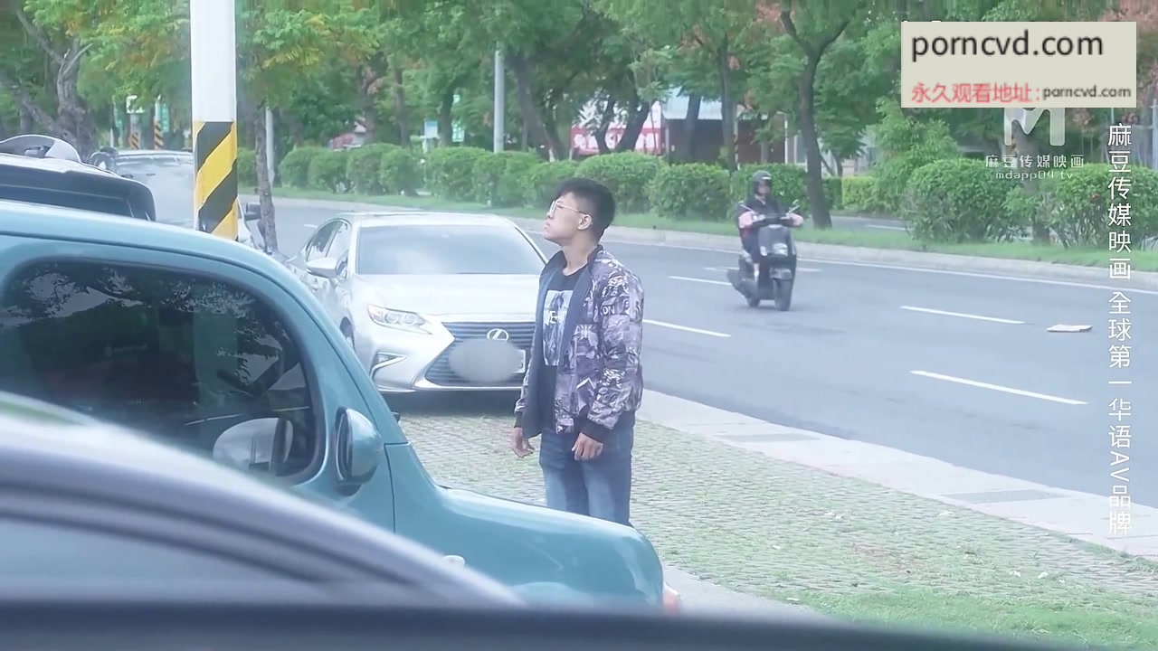 國產av 麻豆av傳媒 莫夕慈 女銷售的車震推銷 求業績主動獻身 MD-0265