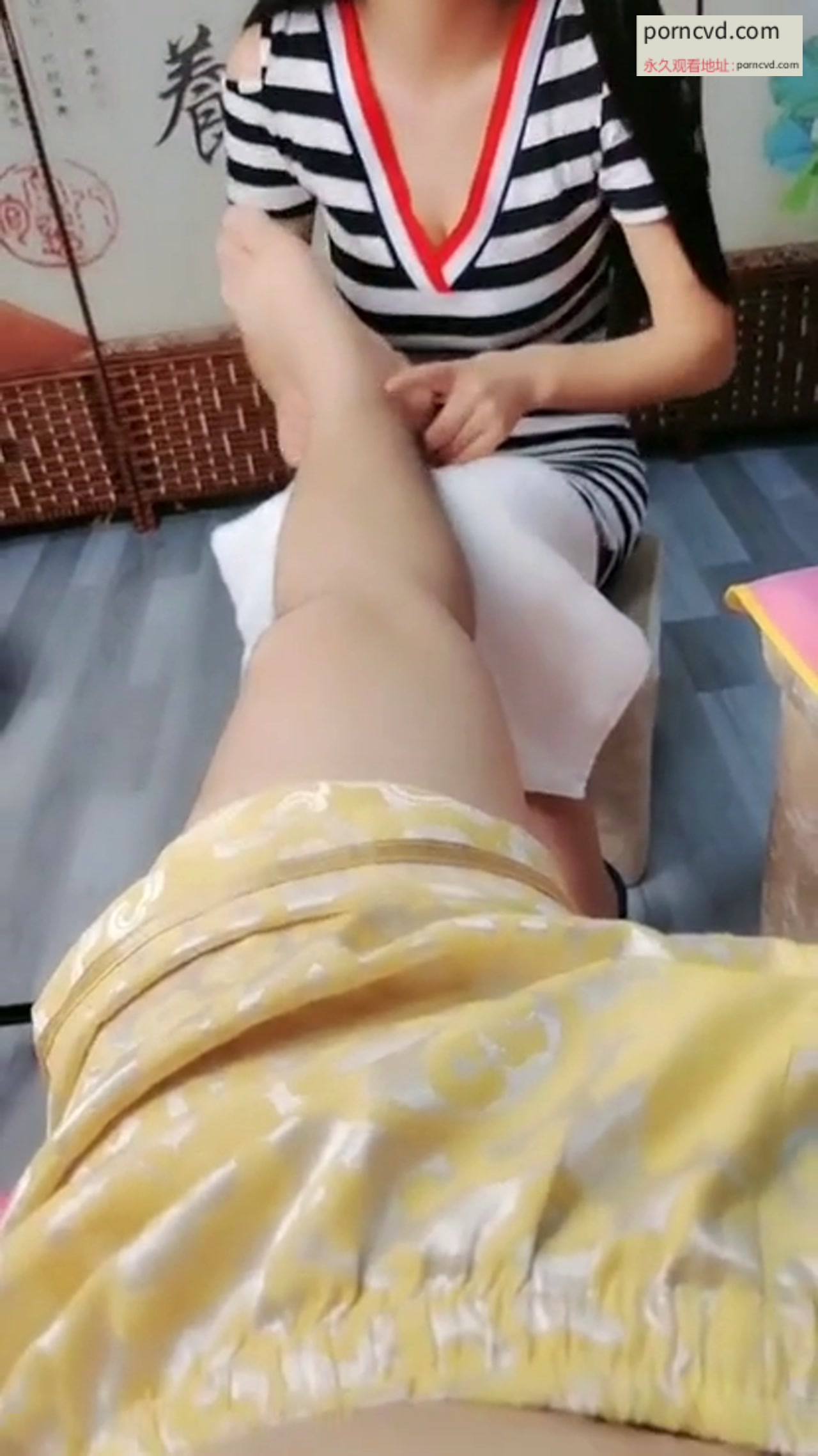 台灣av 養身按摩館巨乳妹妺受不了挑逗脫衣上位巨乳搖晃真是美