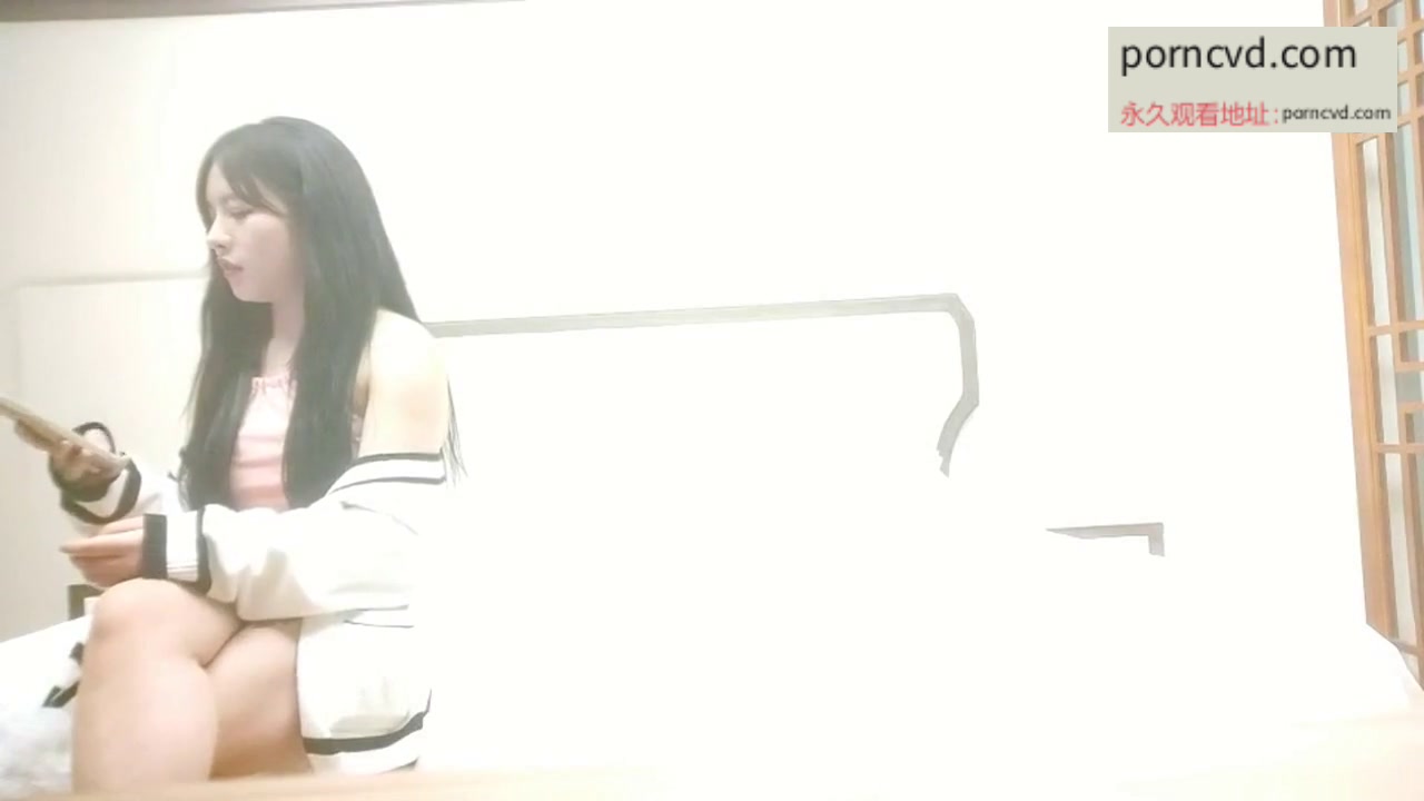 探花系列 深夜約操巨乳美女肉感身材大奶乳交后入撞擊操的奶子直晃