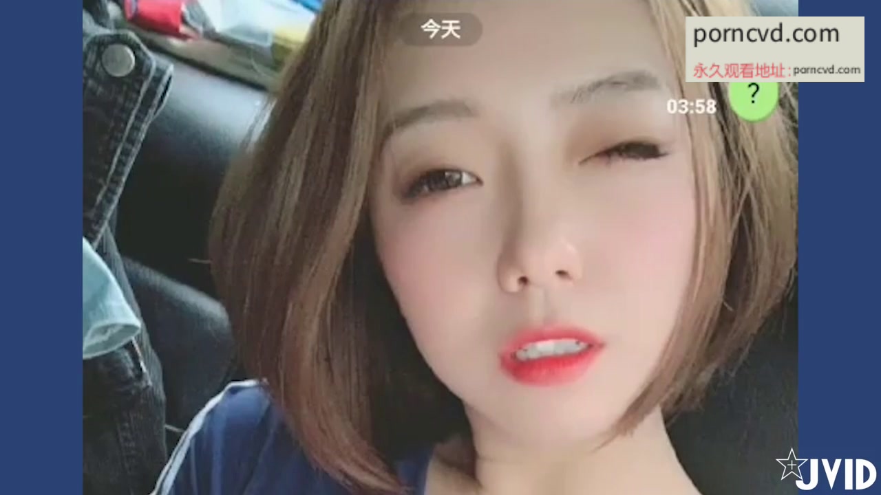 台灣av 色色的健身教練把正在運動的妹子到衛生間操翻了