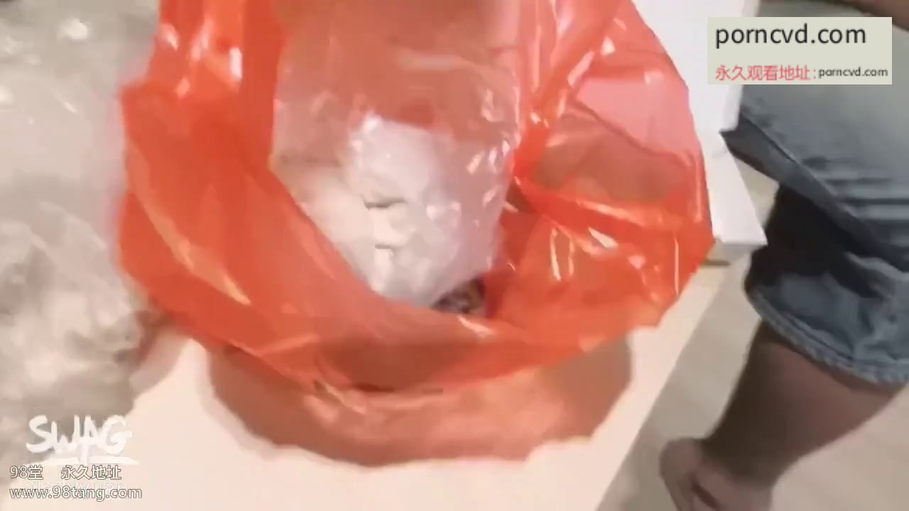 Swag 小媛ladyyuan 台灣騷逼約炮同事被操得哇哇叫
