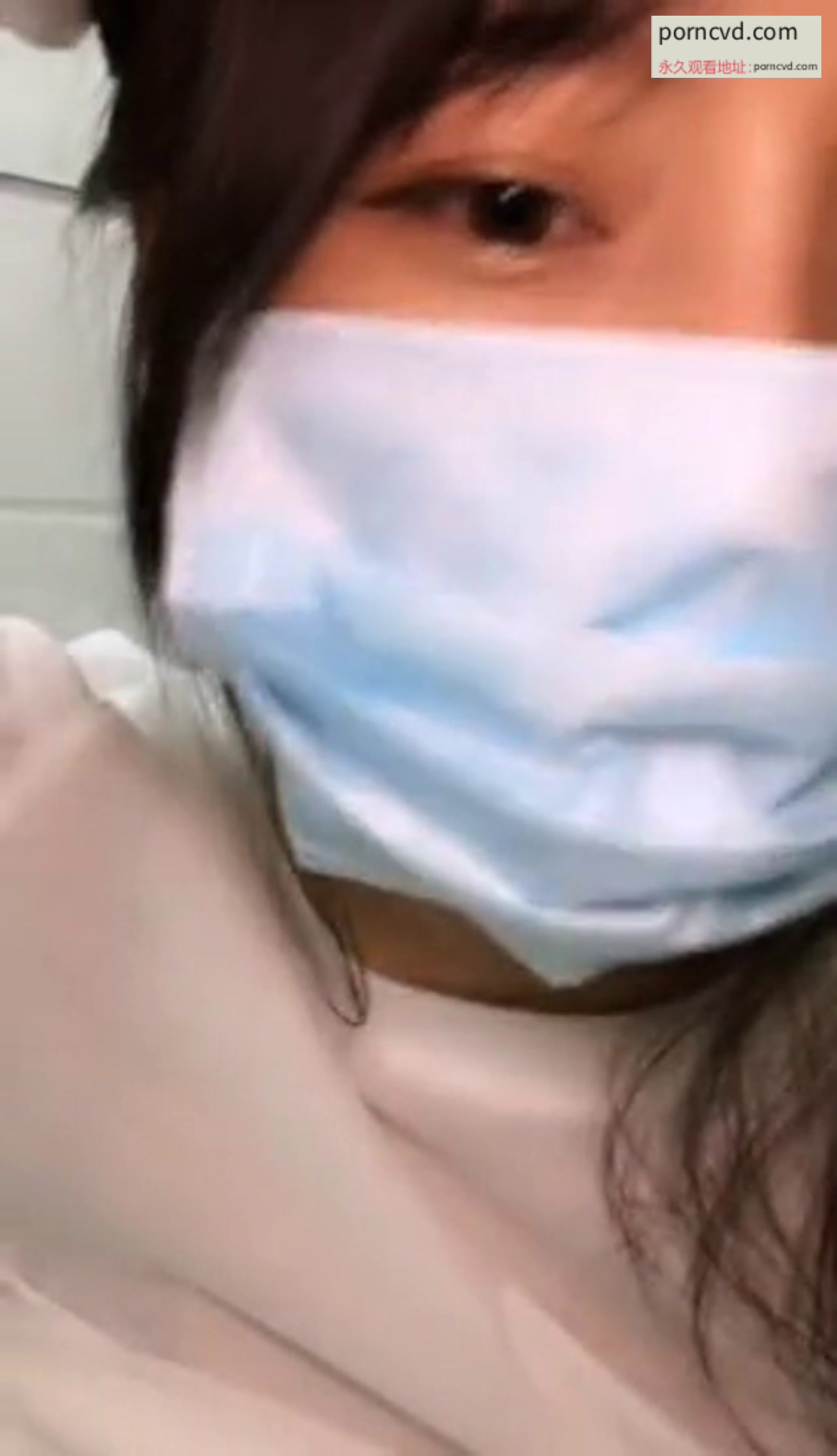 台灣自拍 高中女生浴室自慰