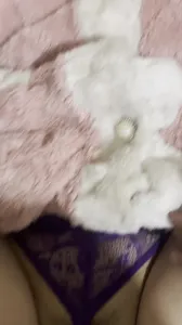 家暴實錄：丈夫掐脖捅妻現場影片