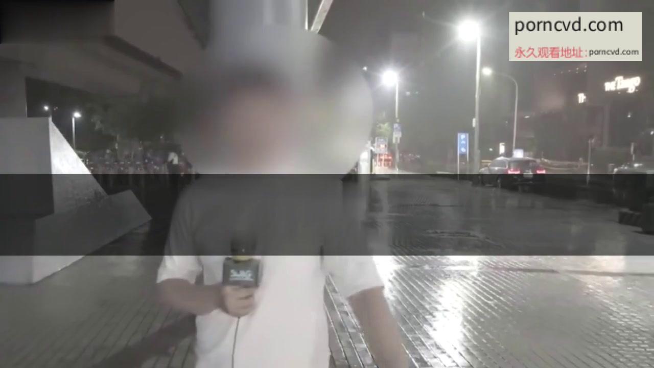 台灣劇情之記者小哥街頭探訪～捷運搭訕漂亮素人小姐姐去開房爆射滿滿一臉的精液…