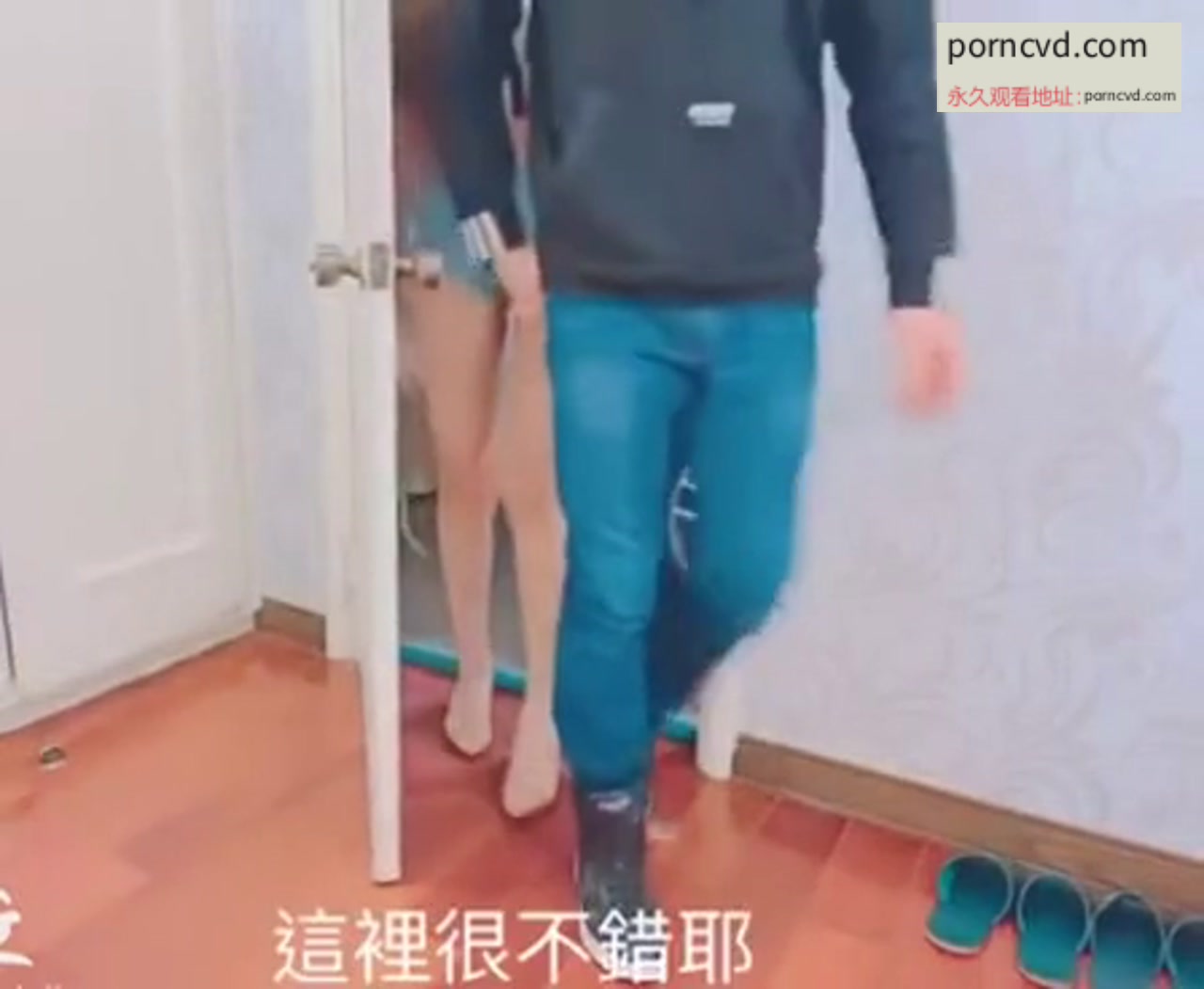 台灣2020AV自拍 男服務誤撞情侶啪啪 直接變成3P兩男一女 狂操性交被幹到瘋狂求饒要壞掉了