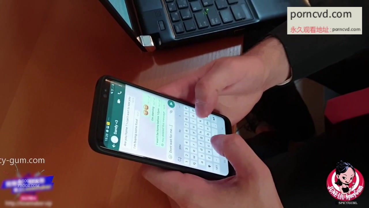 P站流出 台灣OL和公司同事做愛影片流出