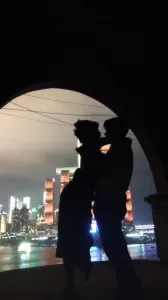 戶外江邊橋洞私拍外流影片合集
