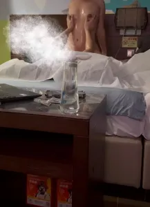 女上位，喜歡看評論。