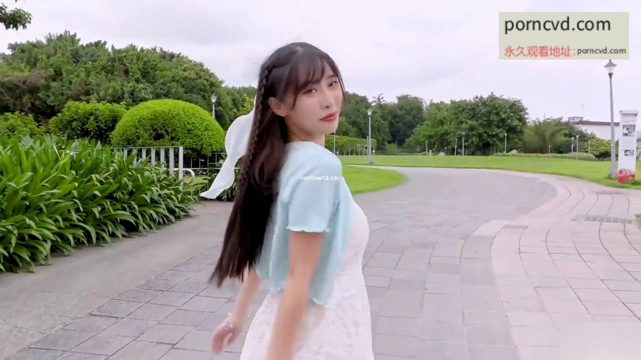 台灣av外流 在大佳河濱公園直接來 與女神 玟妡WenHsin 車震的性愛實錄 中文字幕