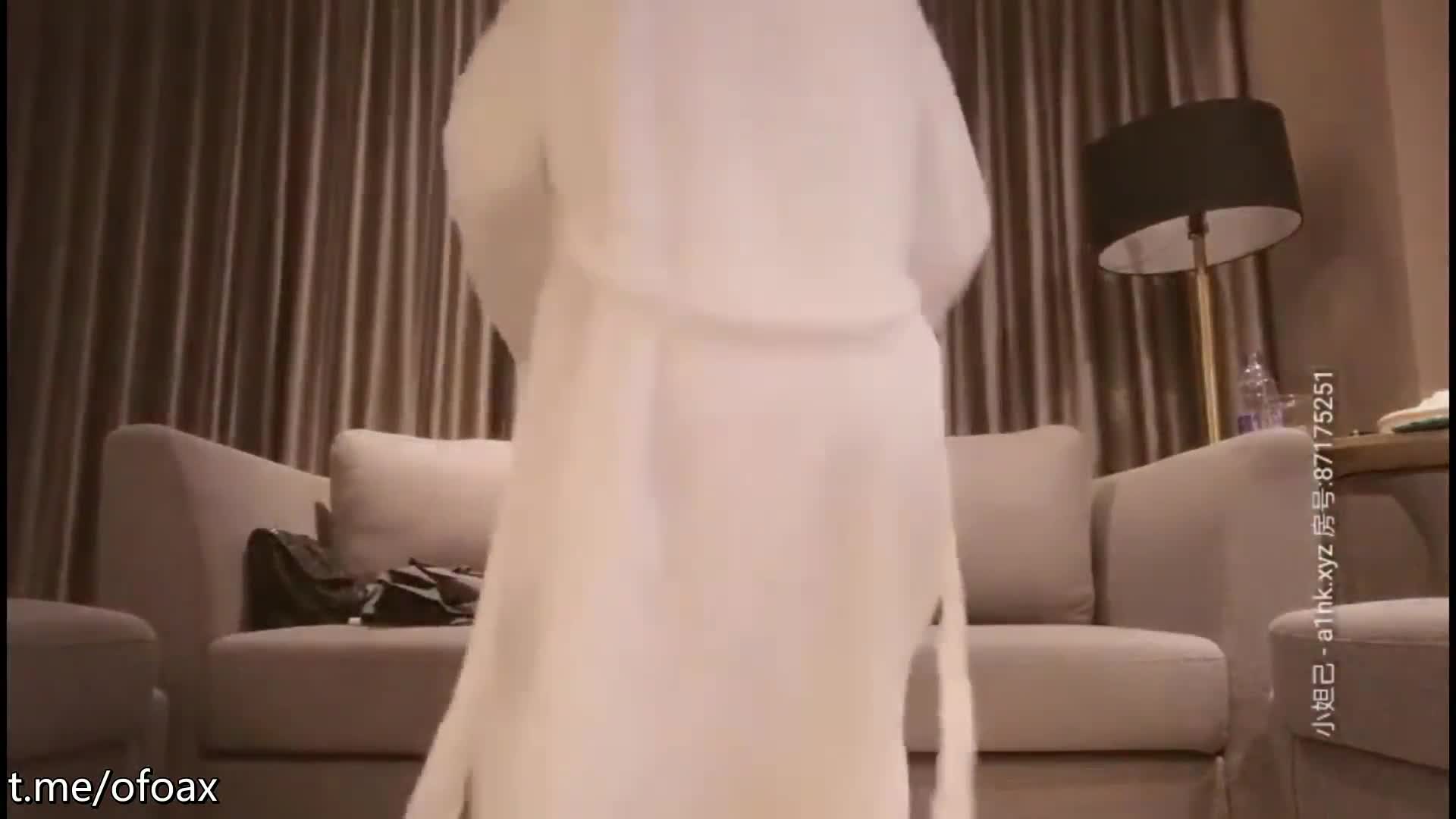 【探花精選】大奶美女吃雞啪啪 好大 哥哥快點真的不行了 不戴套我真的害怕 我給你打出來 妹子被操哭了