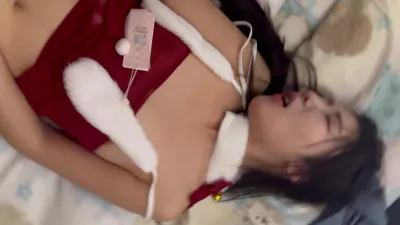 高顏值女友露臉黑絲做愛（看⬇️）
