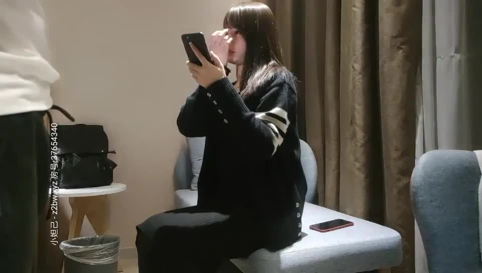 【步賓探花】清純小模特 身材凹凸有致，叫聲好聽口活非常棒，這個屁股後入真的是特別爽