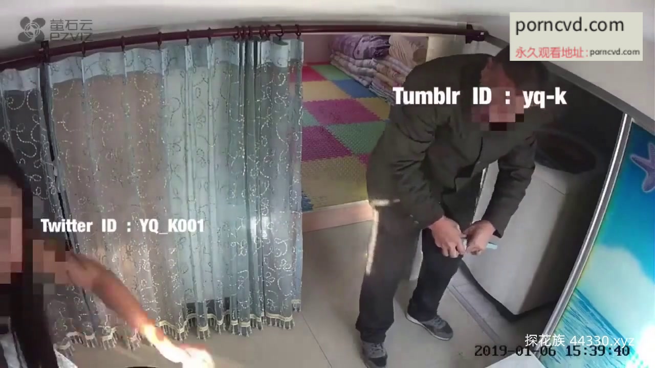 台灣外流 高雄人妻穿黑絲紗質睡衣誘惑水管工 忍不住終於後入她抽插
