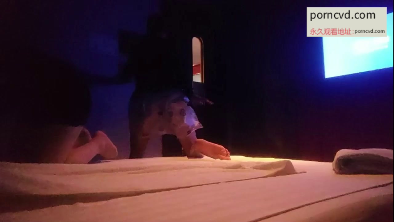 自拍外流 大奶女按摩師不演了 直接讓我爽翻天