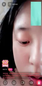 【章哥經典】裸聊清純女大