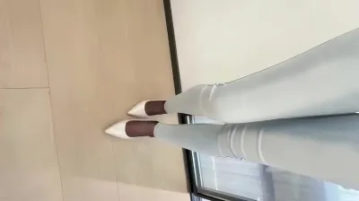 見網友的最高規格就是褲裡絲，姐姐你的身材真的好好啊
