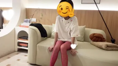 [原創] 你男朋友知道你這麼騷嗎？應該不知道你在外面被別人當狗玩吧？
