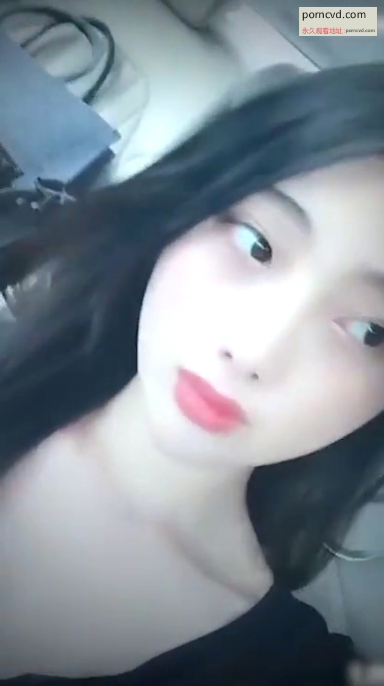 自拍外流 讓俏麗美少女爽到顫抖癱軟