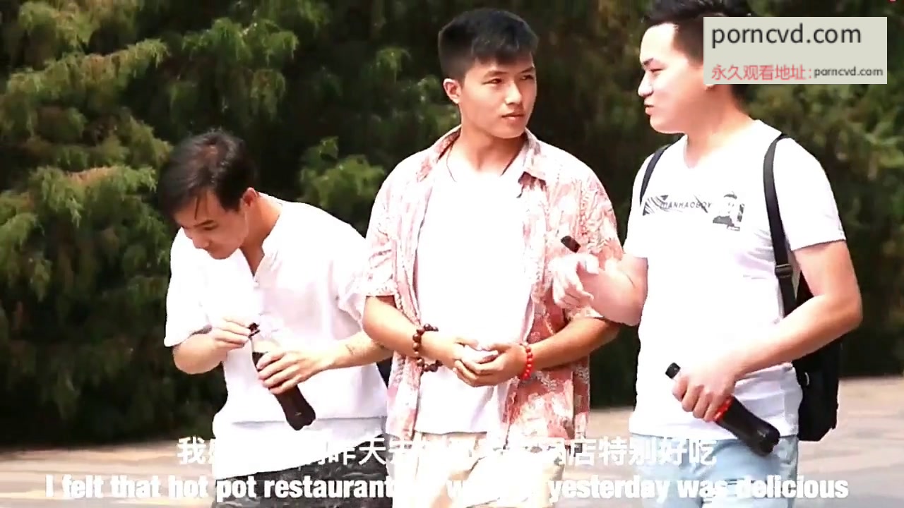 女生宿舍夜晚肏女友天亮干同学.