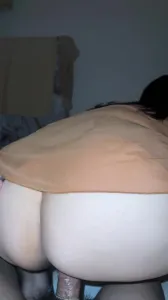 上海黑絲肥臀熟女