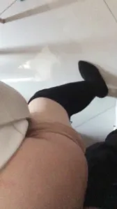 肉絲長筒靴人妻少婦內射，衣服都沒脫