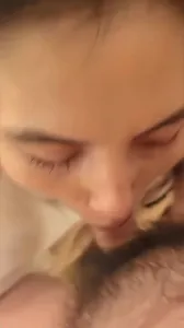 繼續馬鞍山露臉人妻母狗1