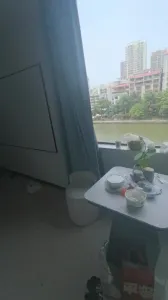白天窗戶邊啪啪
