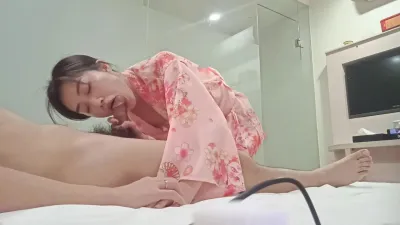 超級小馬達騷勁兒爆表！各種情趣內衣隨便換，跪地深喉、翹臀後入、騎乘狂