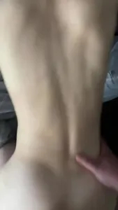 騷妻後入